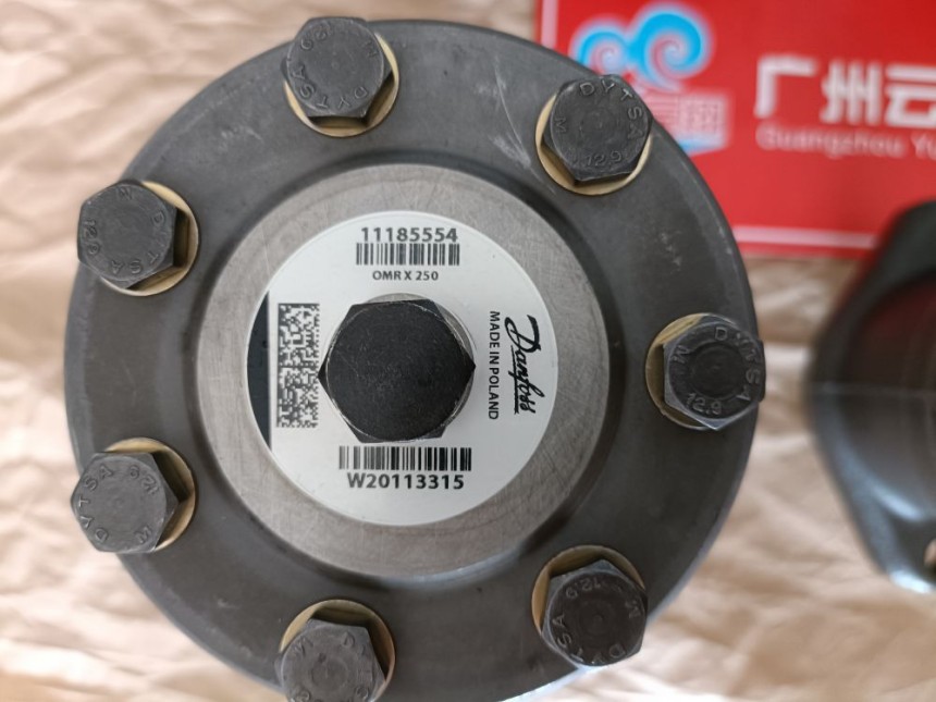 danfos丹佛斯馬達(dá)OMS200 151F0330 danfos丹佛斯馬達(dá)OMS200 151F0337 danfos丹佛斯馬達(dá)OMS200 151F0340
