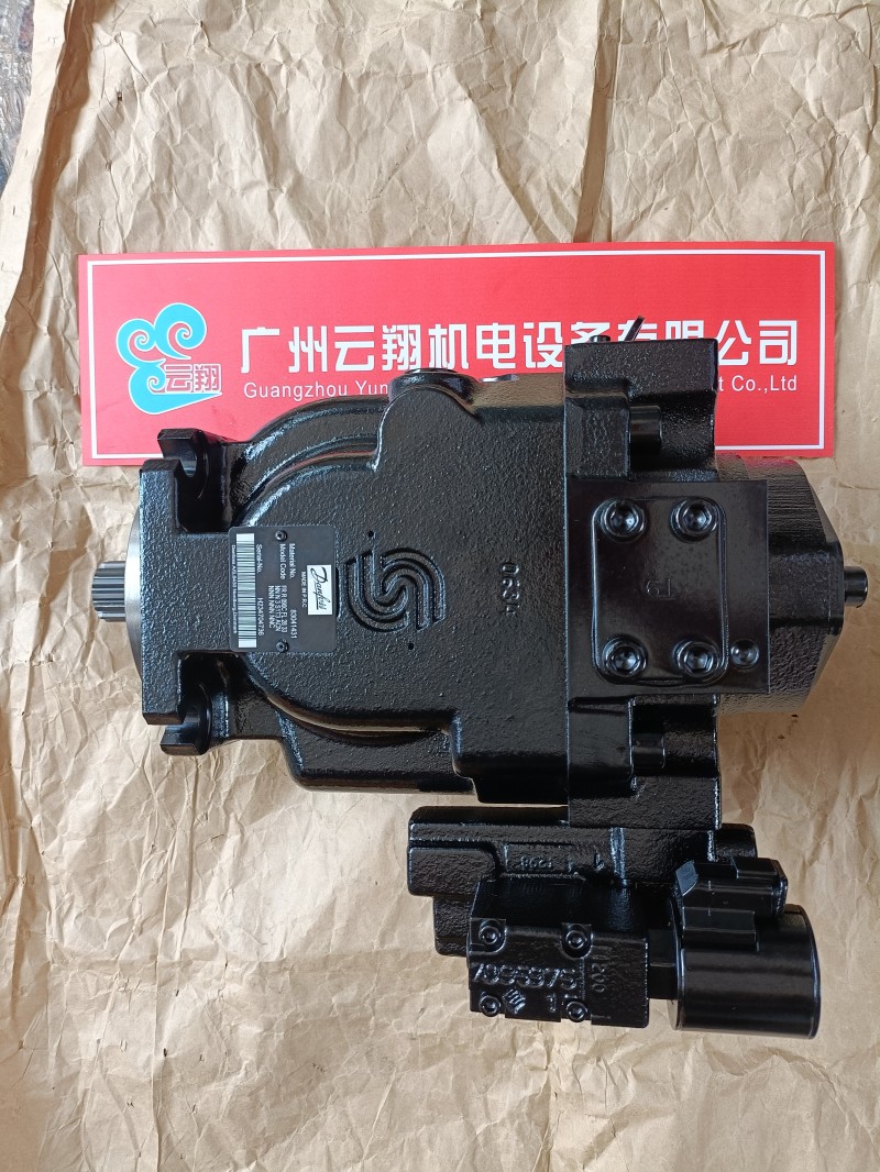 90R100KA 丹佛斯90L100KA 90系列柱塞泵 工程機械 石油裝備用 90系列柱塞泵 電比例變量泵 工程機械 石油裝備用 經(jīng)久耐用 高壓油泵 丹佛斯90L100KP 90L075KP 90L055KP 電控變量泵 廠家直供
