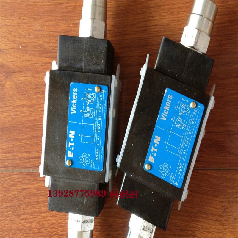 威格士變量葉片泵VVP1-20-RRM-30-CBK-10 VVP1-20-SRRM-30-CBK-10  EATON DGMX2-5-PA-FW-B-30 疊加減壓閥 DGMX2-5-PB-BW-B-30  EATON DGMX2-5-PA-FW-B-30 疊加減壓閥 DGMX2-5-PB-BW-B-30